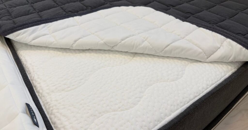 NELLマットレスと敷きパッド