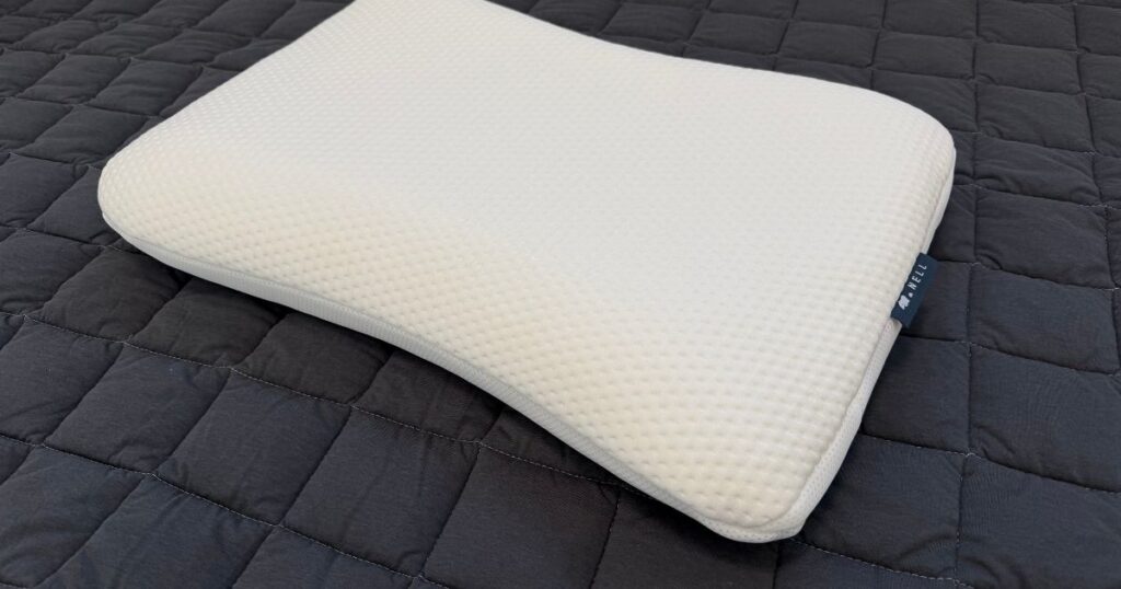 ジョージ家で使っているNELLまくら