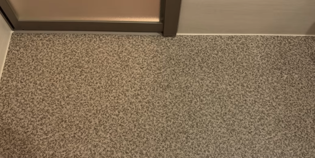 ジョージ家エクリュの床